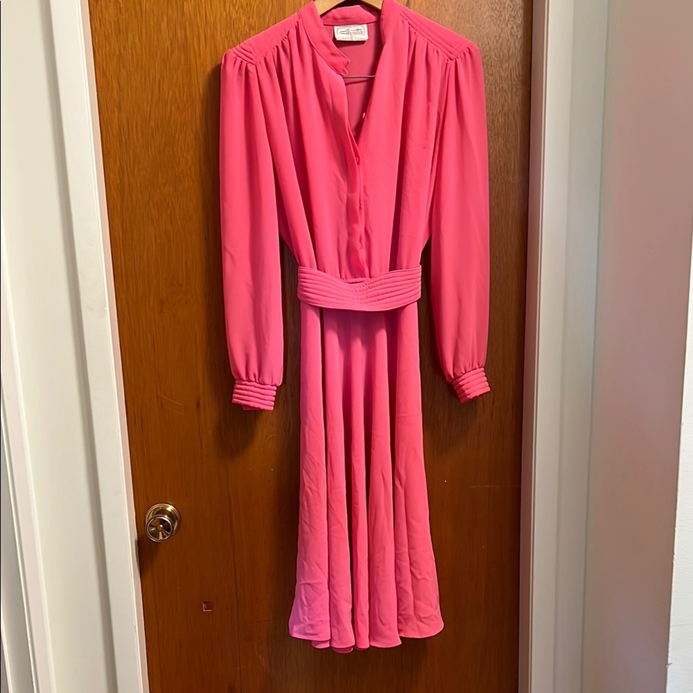 Elegant Pink Vintage Dress